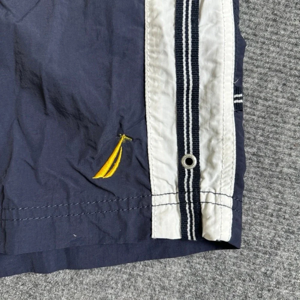 Nautica Mens Navy Blue Striped Swim Trunks Mesh Lined Board Shorts Size M